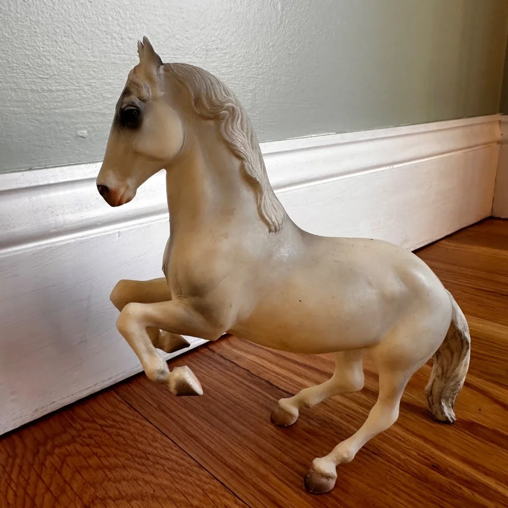 Vintage Breyer Rearing Lipizzan Stallion Alabaster #620 7.5" - Picture 6 of 14